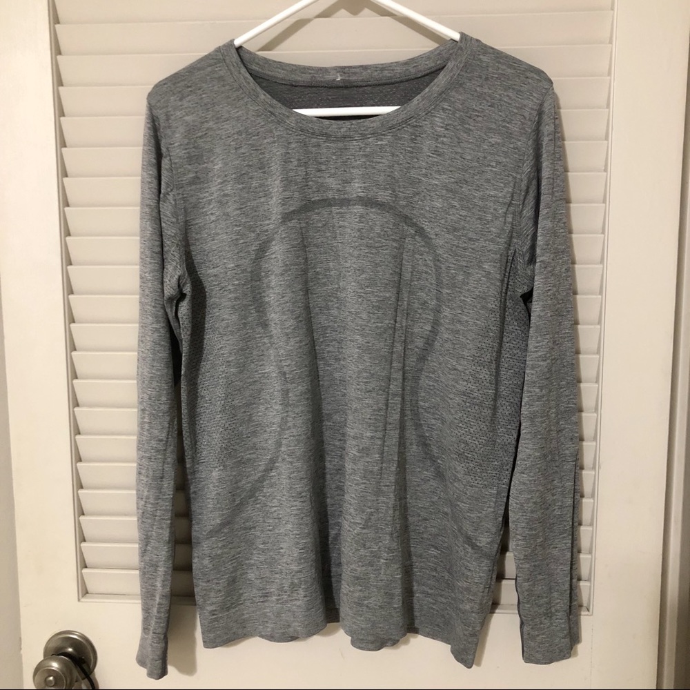 Lululemon Swiftly Relaxed Long Sleeve Size 10